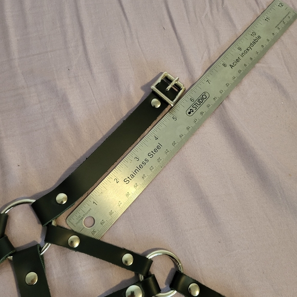 Leather fashion harness - Picture 5 of 8